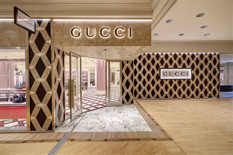 plaza frontenac gucci|plaza frontenac mall directory.